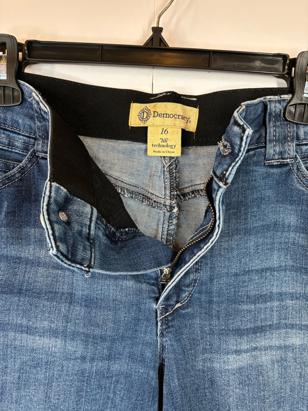 Democracy Ab Technology Denim Shorts Size 16 Blue Mid Rise Stretch - Picture 4 of 7